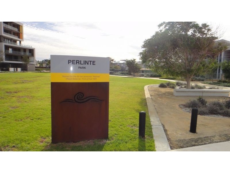 42 Socrates Parade, North Coogee WA 6163