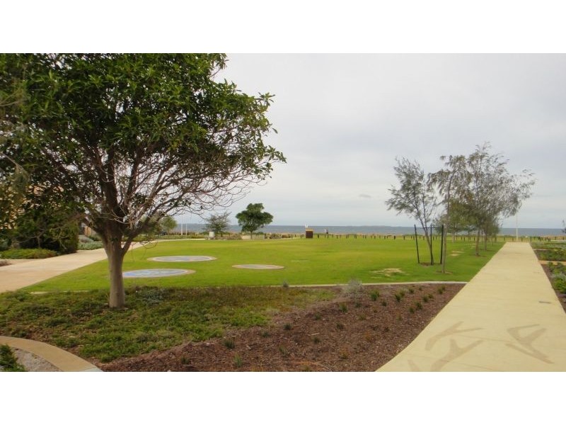 42 Socrates Parade, North Coogee WA 6163