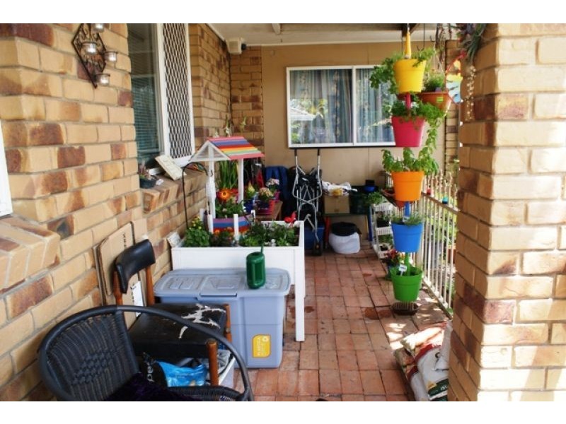 1 Bergomi Ct, Eagleby QLD 4207