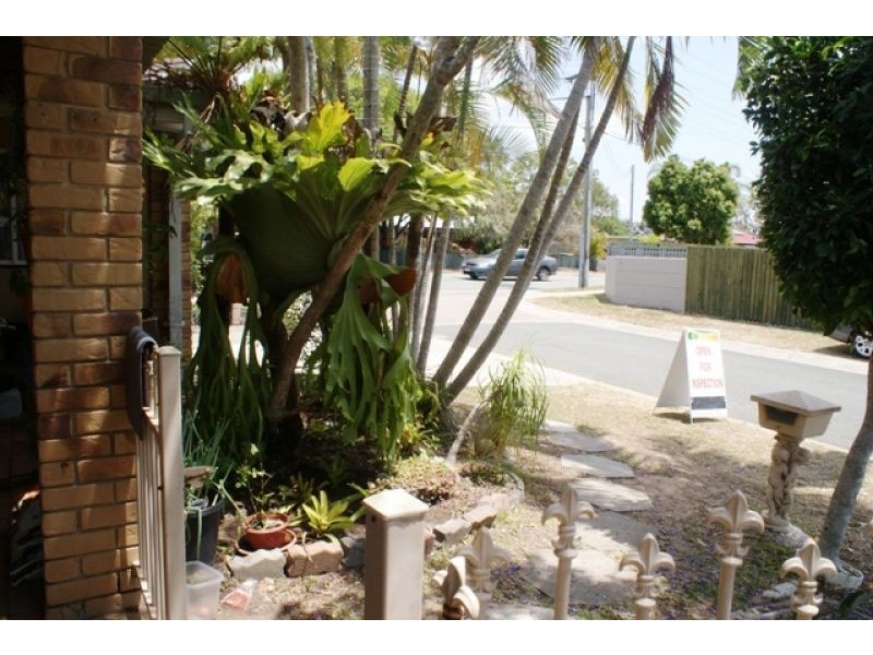 1 Bergomi Ct, Eagleby QLD 4207