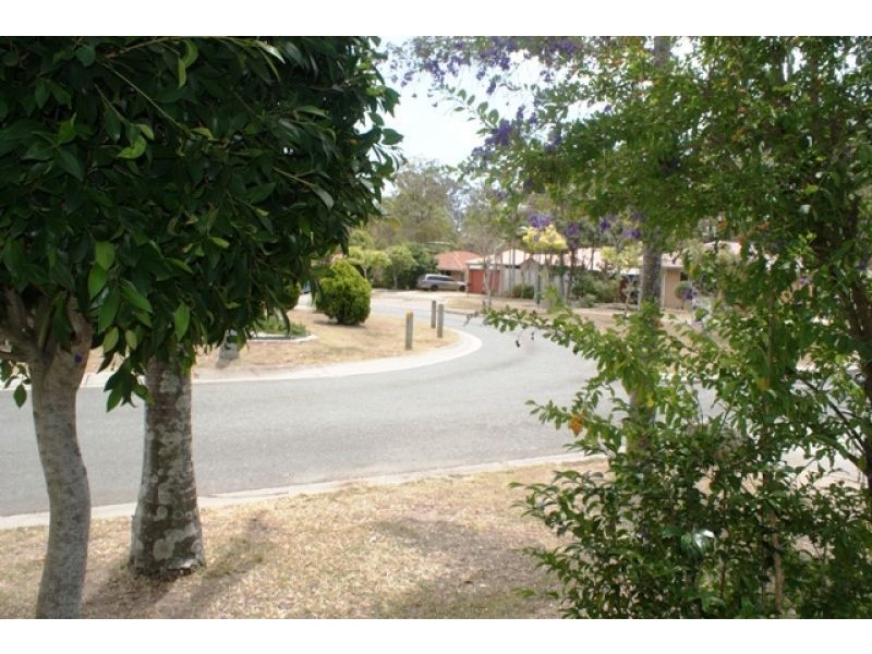 1 Bergomi Ct, Eagleby QLD 4207