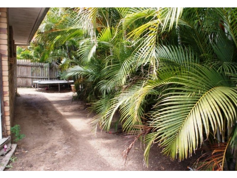 1 Bergomi Ct, Eagleby QLD 4207