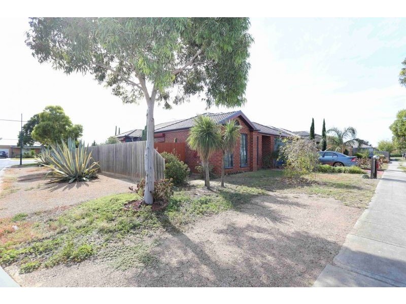 11 Adderley Court, Point Cook VIC 3030