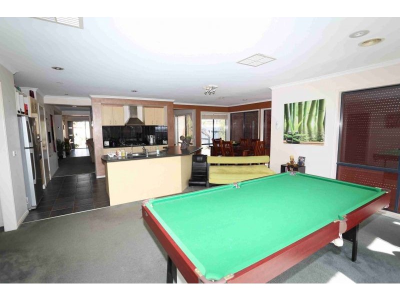 11 Adderley Court, Point Cook VIC 3030