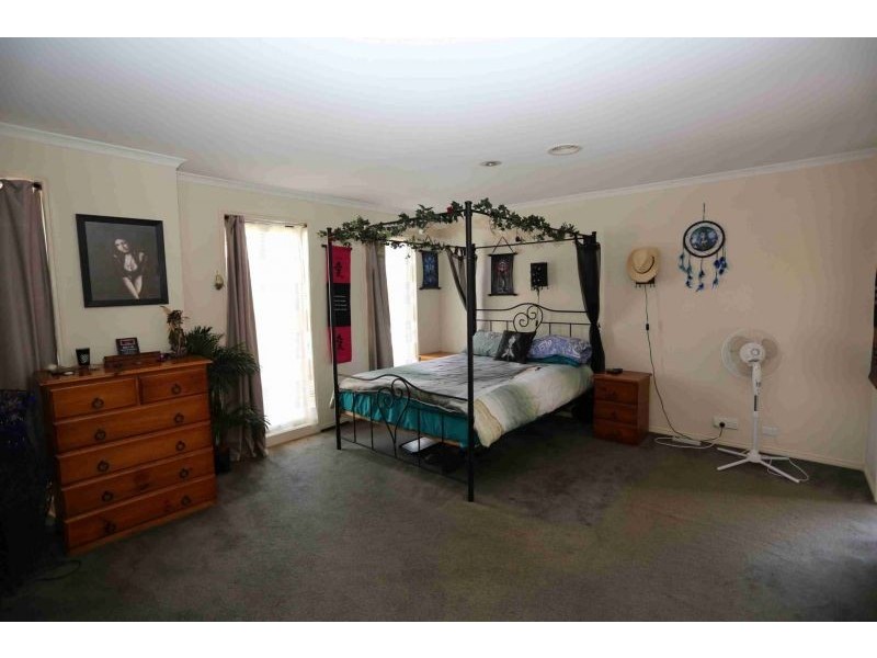 11 Adderley Court, Point Cook VIC 3030