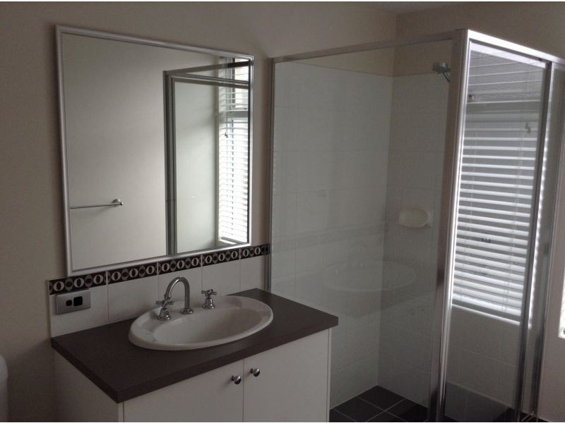 6 A Edgehill Walk, Piara Waters WA 6112