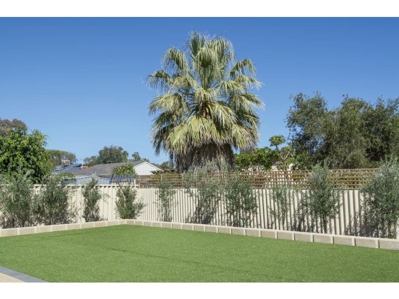 23 Burbanks Elbow, Wanneroo WA 6065