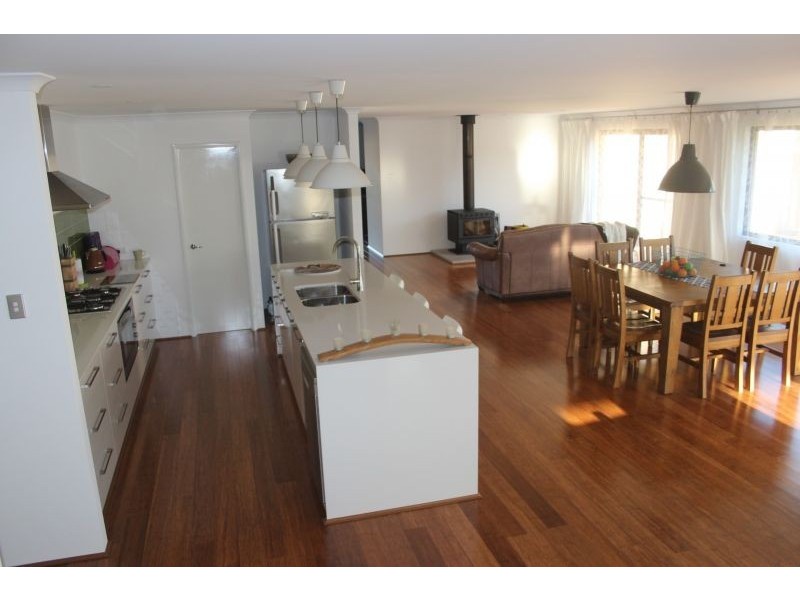 17 Holbrook Street, Margaret River WA 6285