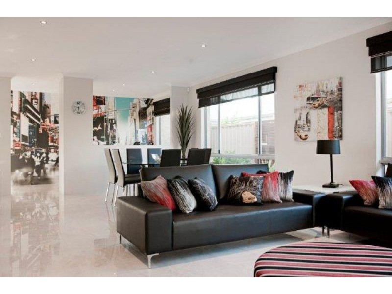 16 Newmarket Parade, Butler WA 6036