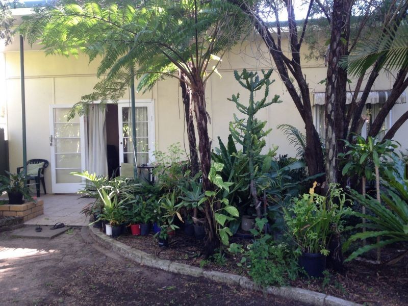 32 Lake Road, Slacks Creek QLD 4127