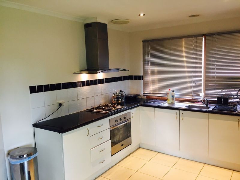 38 Lamont Crescent, Cranbourne VIC 3977