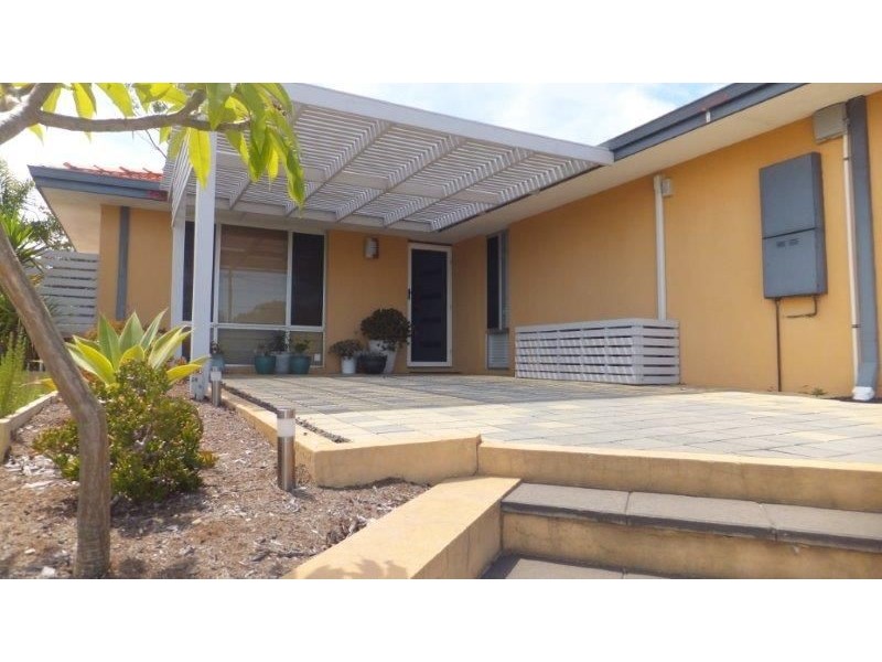 116 Camberwarra Dr, Craigie WA 6025