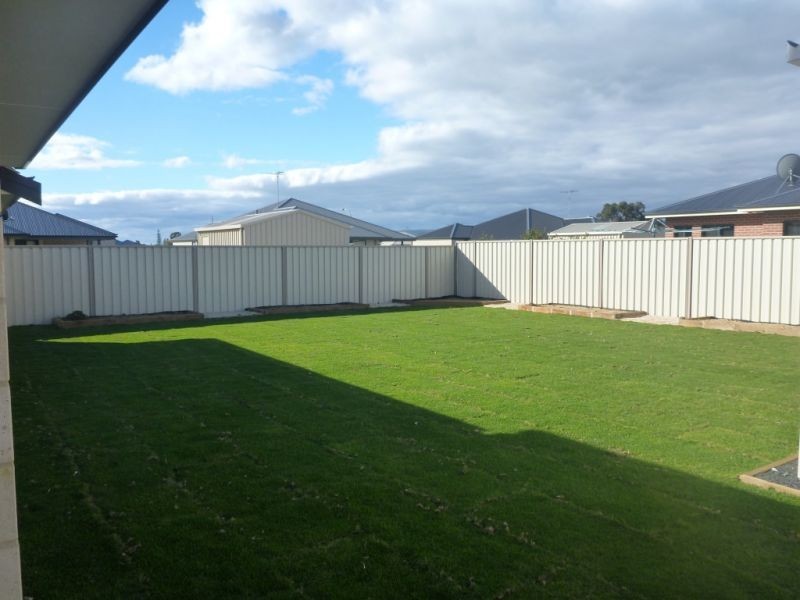 79 Fryer Rd, Harvey WA 6220