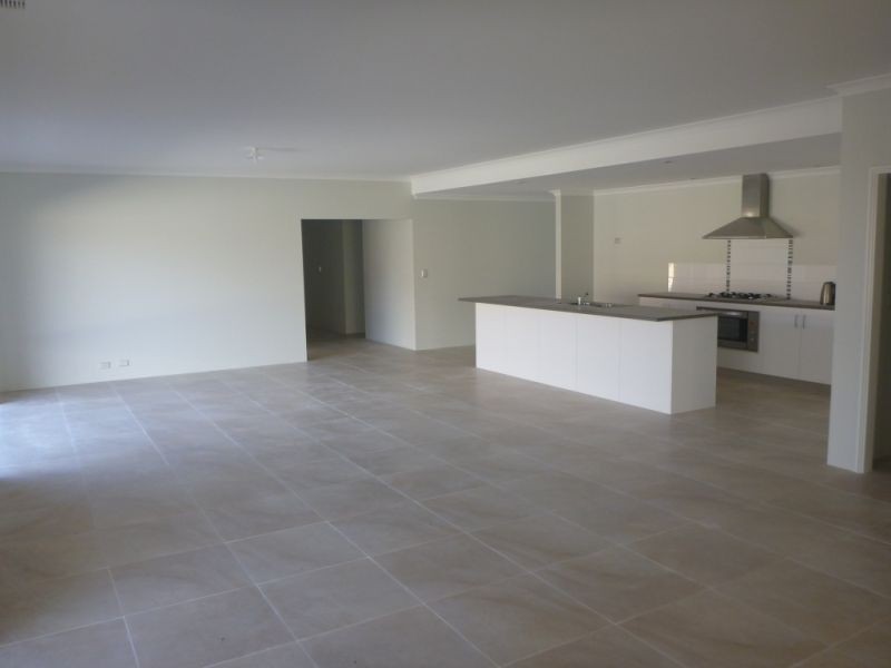 79 Fryer Rd, Harvey WA 6220