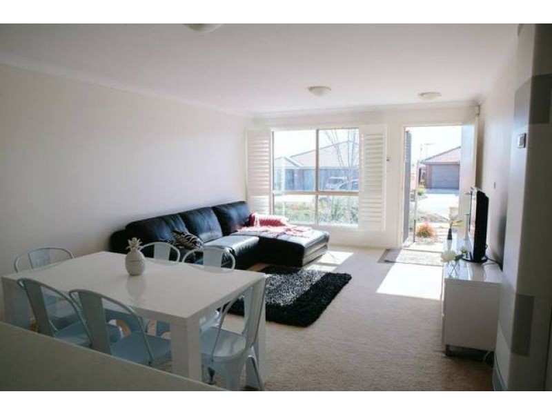 10 Sisely Street, Macgregor ACT 2615