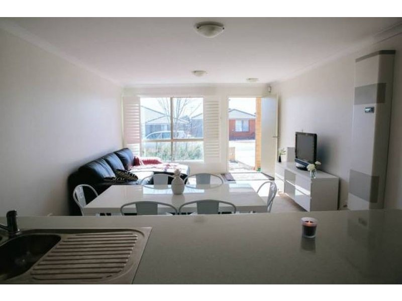 10 Sisely Street, Macgregor ACT 2615