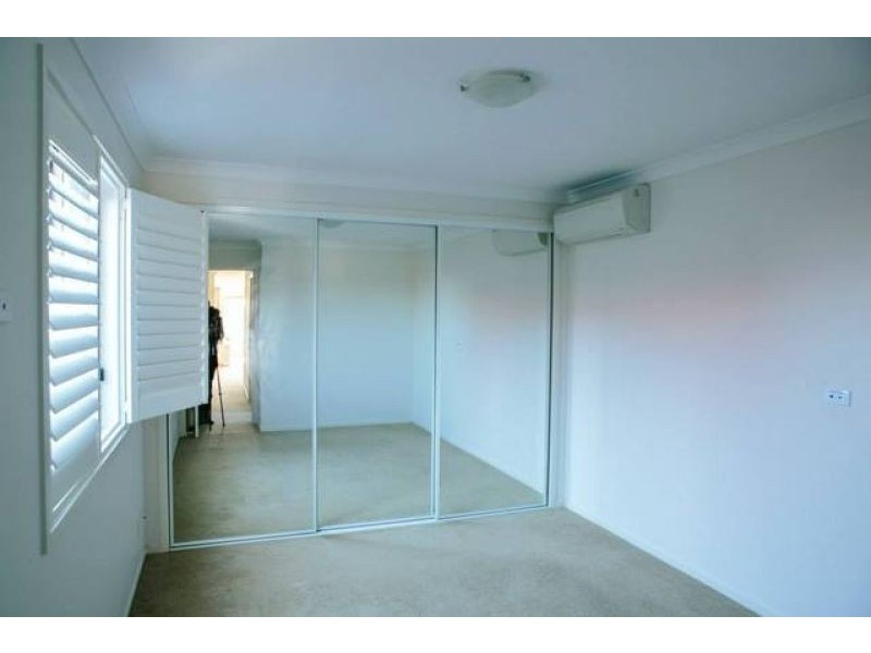 10 Sisely Street, Macgregor ACT 2615