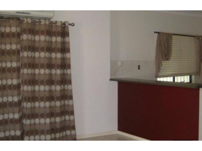 1/77 Beardmore Crescent, Dysart QLD 4745