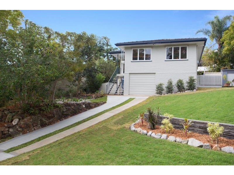 27 Moonmera Street, The Gap QLD 4061