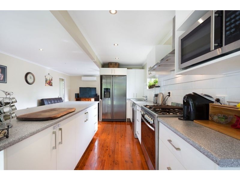 27 Moonmera Street, The Gap QLD 4061