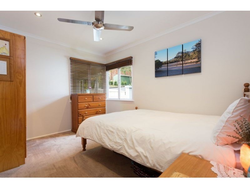 27 Moonmera Street, The Gap QLD 4061