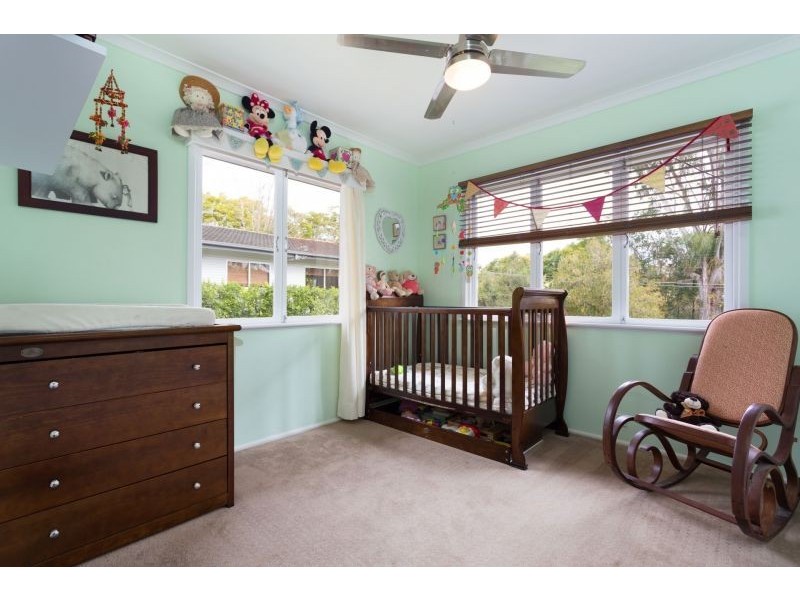 27 Moonmera Street, The Gap QLD 4061