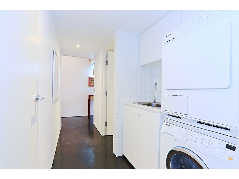 12/8 Trenerry Crescent, Abbotsford VIC 3067