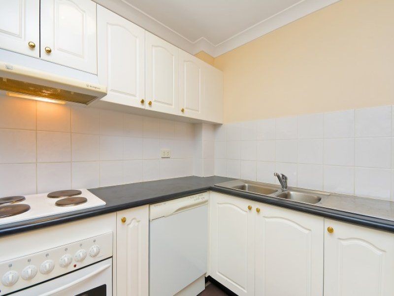 17/61 Glencoe Street, Sutherland NSW 2232