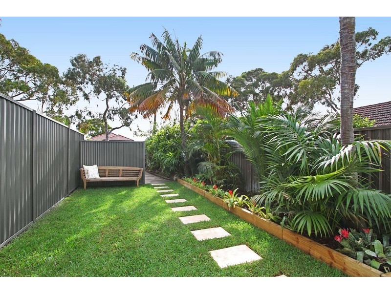 2a Grenville Ave, Caringbah NSW 2229