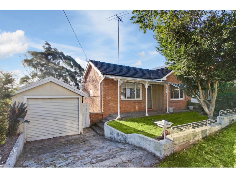 27 Rocklea Crescent, Sylvania NSW 2224