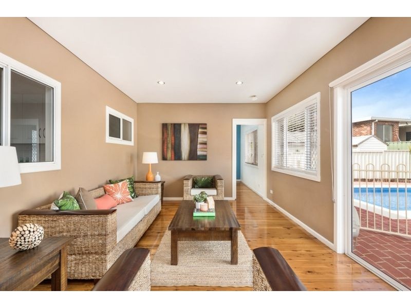 194 Parraweena Road, Miranda NSW 2228