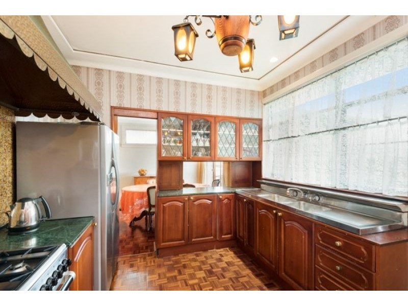 98 Port Hacking Road, Sylvania NSW 2224