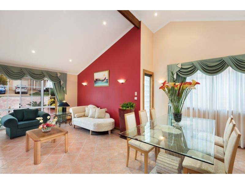 61 Mina Road, Menai NSW 2234