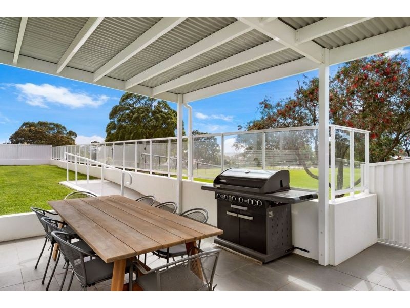 305/128-136 Willarong Road, Caringbah NSW 2229