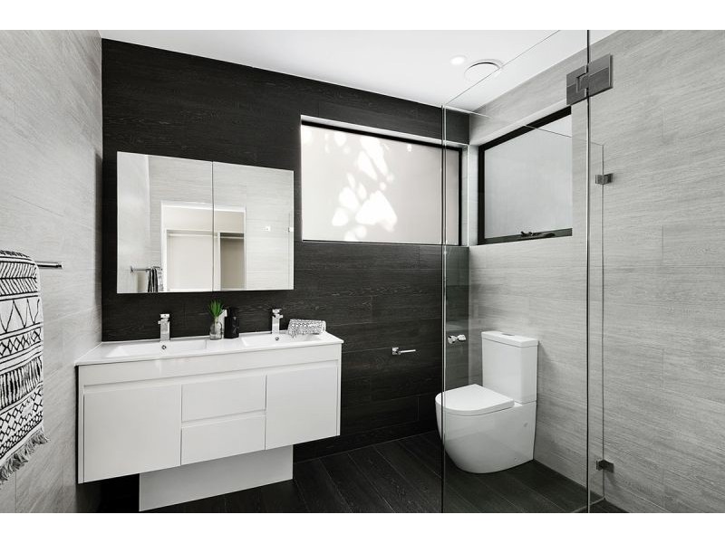 420 President Avenue, Kirrawee NSW 2232