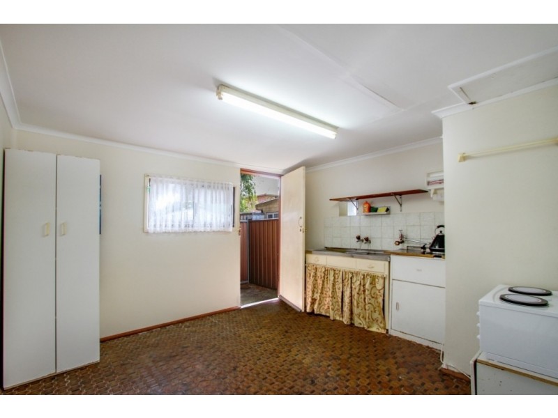 5a Burleigh Ave, Caringbah NSW 2229