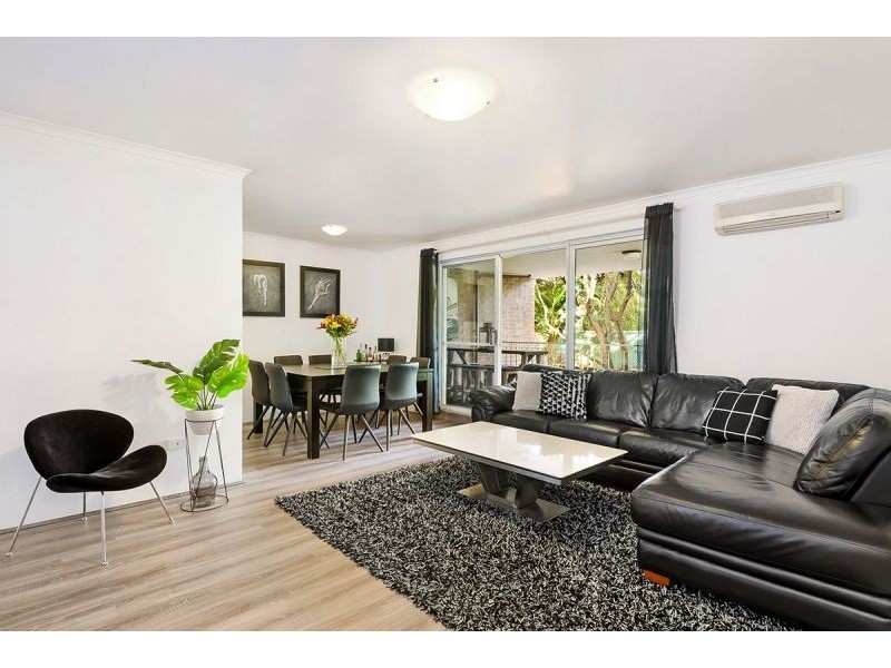 2/2 Railway Crescent, Jannali NSW 2226