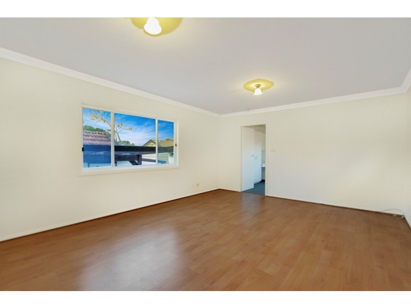 32a Chamberlain Ave, Caringbah NSW 2229