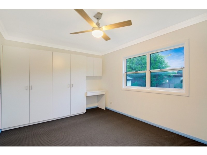 32a Chamberlain Ave, Caringbah NSW 2229