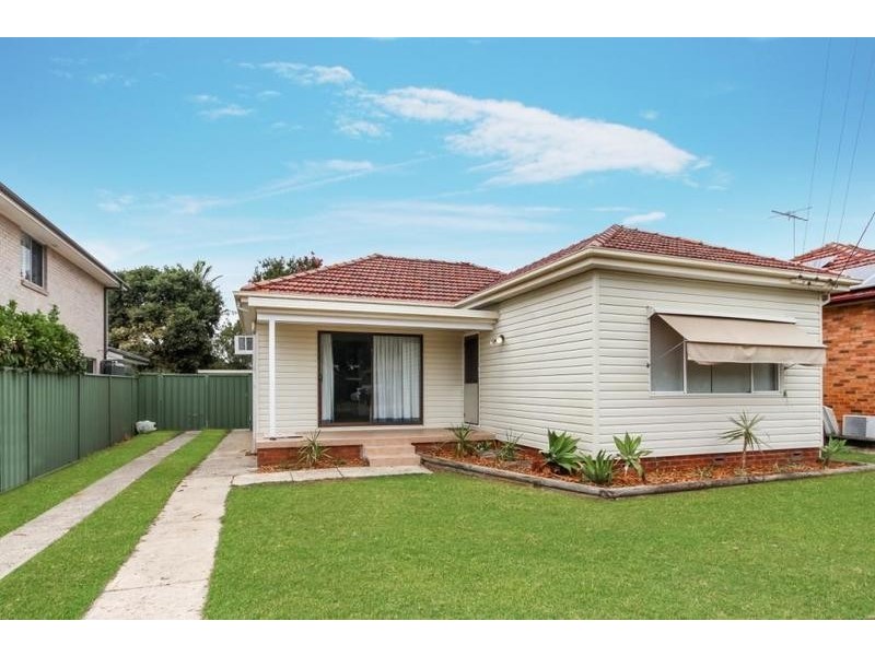 50 Crammond Boulevarde, Caringbah NSW 2229