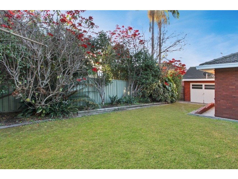 184 The Boulevarde, Miranda NSW 2228