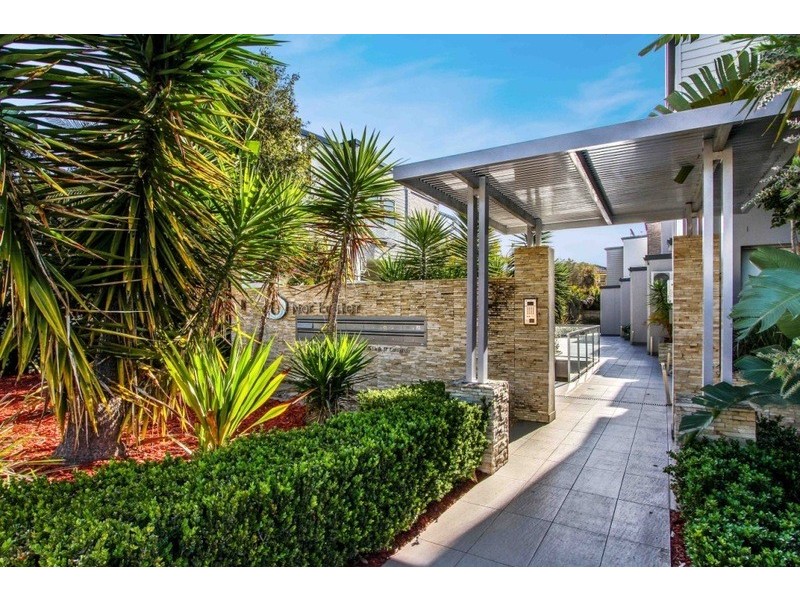 2/21 High Street, Caringbah NSW 2229