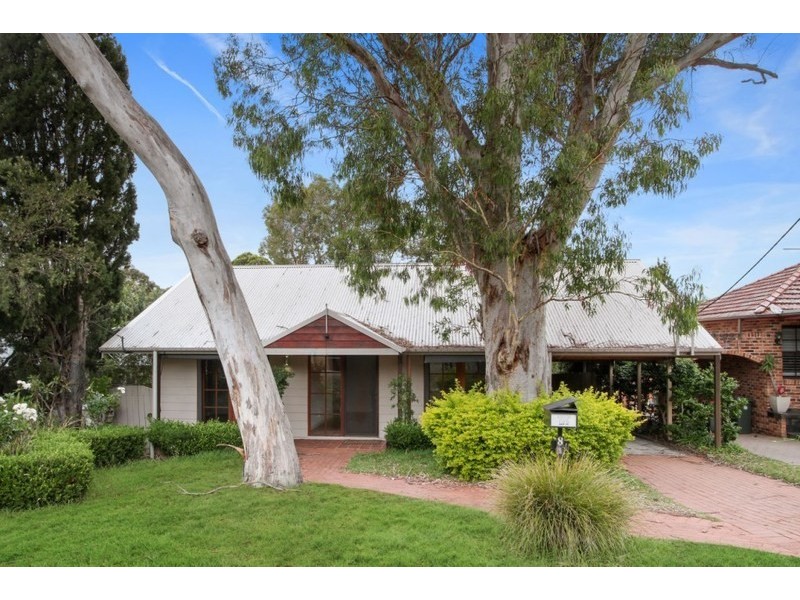 8 Want Street, Caringbah South NSW 2229