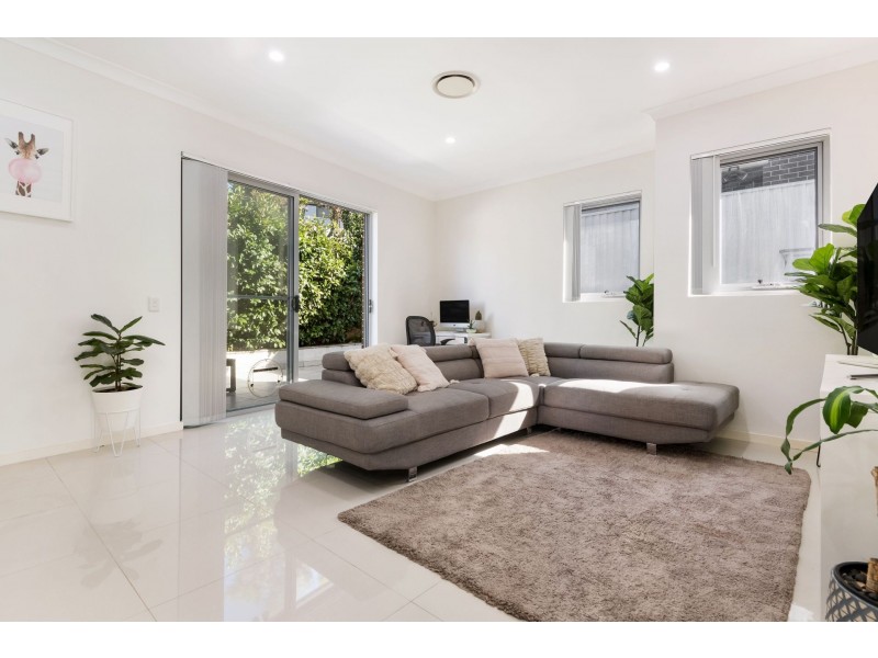 4/9 Rogers Street, Roselands NSW 2196