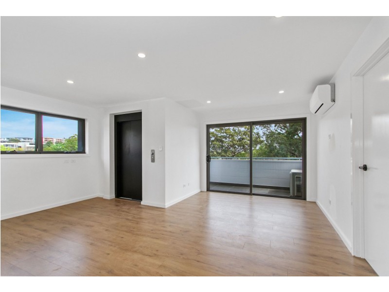 1 & 2/14 Ventura Avenue, Miranda NSW 2228