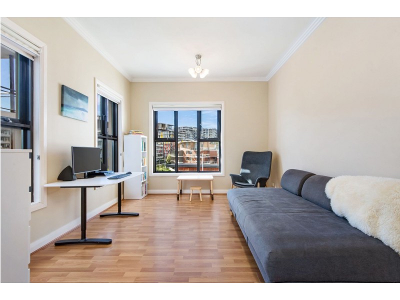 60/143 Bowden Street, Meadowbank NSW 2114