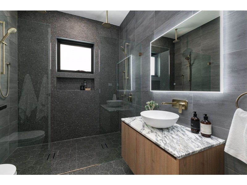 38 Hawkesbury Esplanade, Sylvania Waters NSW 2224