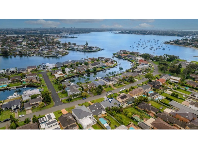 38 Hawkesbury Esplanade, Sylvania Waters NSW 2224