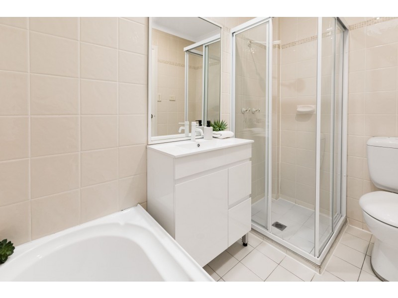 5/7-13 Taylor Close, Miranda NSW 2228