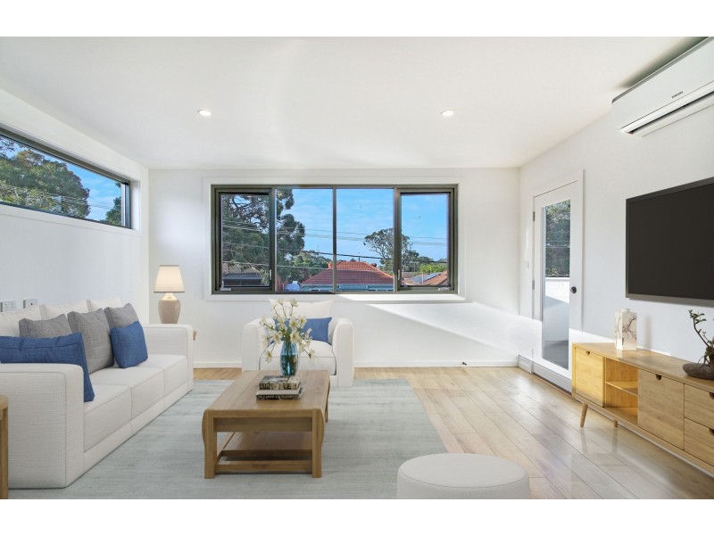 2/10 Durbar Avenue, Kirrawee NSW 2232